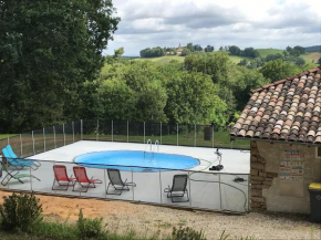 Maison de 4 chambres avec piscine privee jacuzzi et jardin clos a Puygaillard de Quercy